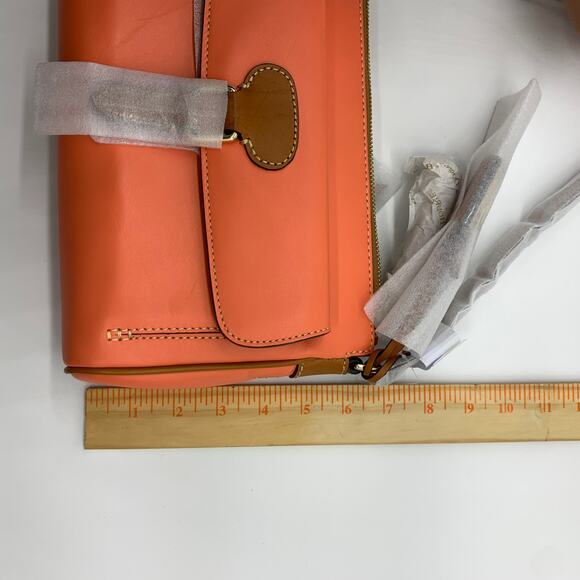 Dooney & Bourke Purse Wexford Leather Dana Coral Bags - Picture 9 of 13